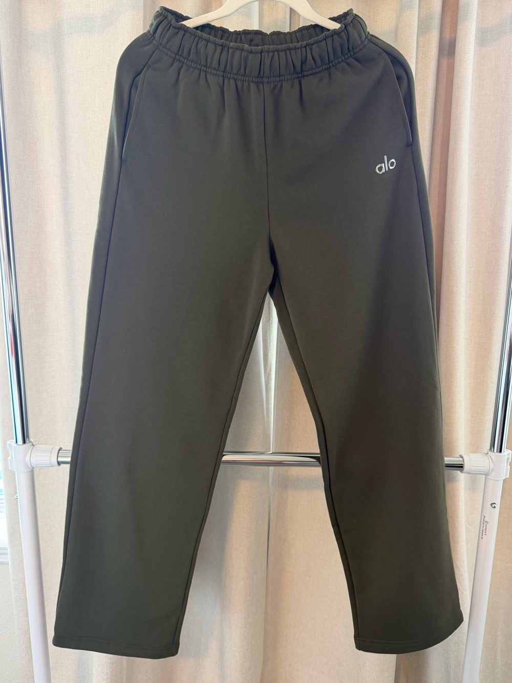 ALO Yoga - green